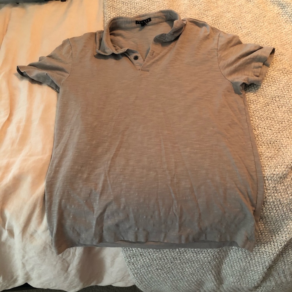 Men’s Theory shirt